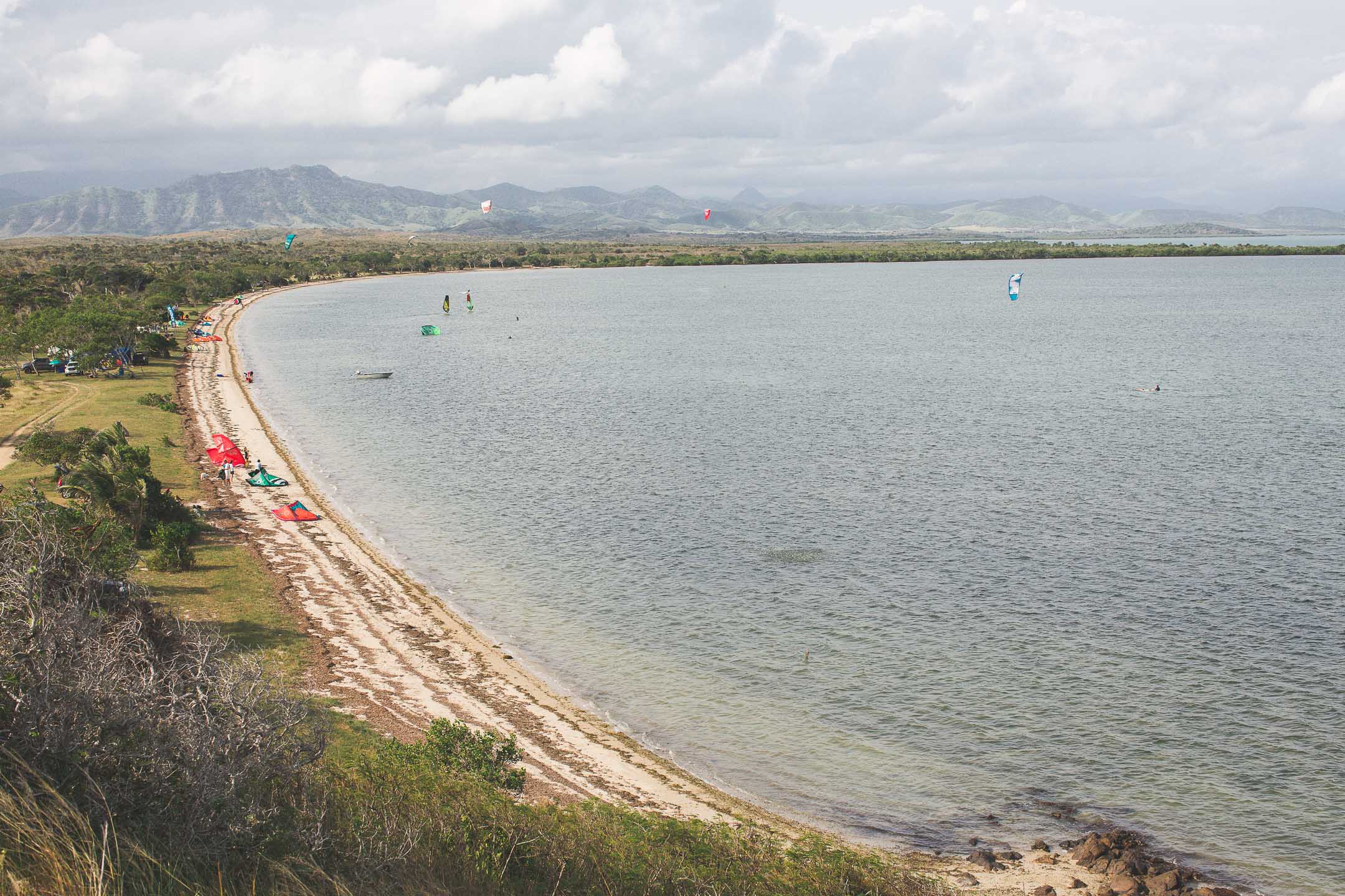 plage de ouano nouvelle calédonie